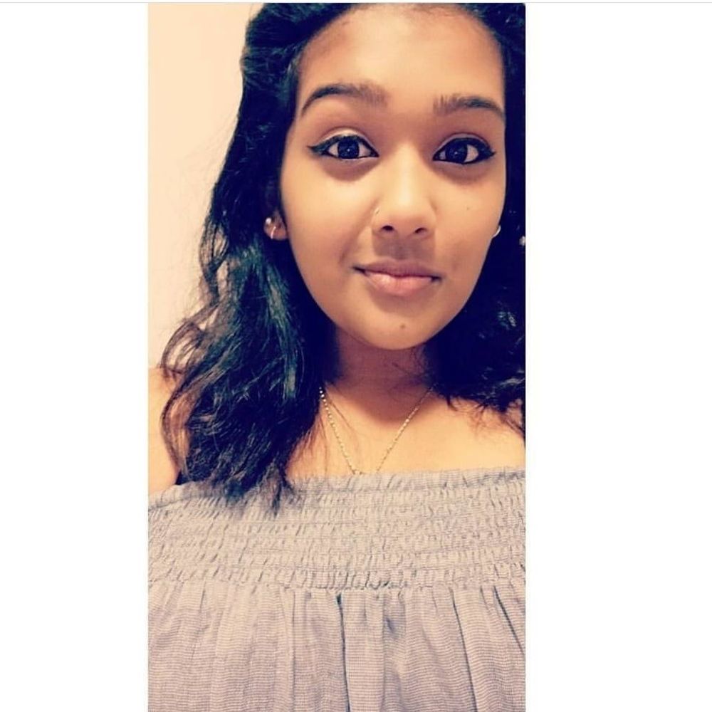 Meet your Posher, Sara